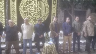 غياب تام لنجوم الكرة في سرادق عزاء والدة اللاعب سيد معوض | صور