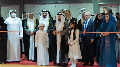 انطلاق الدورة 41 من معرض الشارقة للكتاب تحت شعار كلمة للعالم