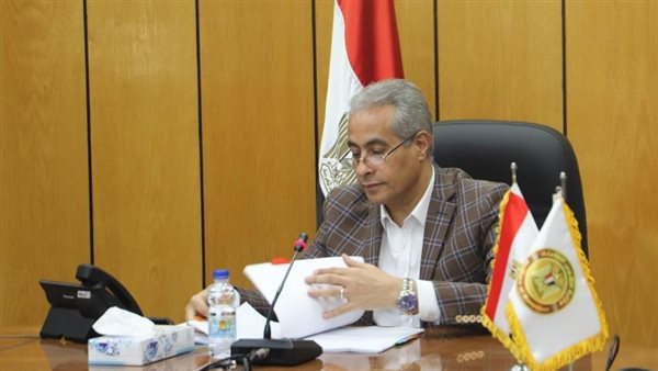 وزير القوى العاملة