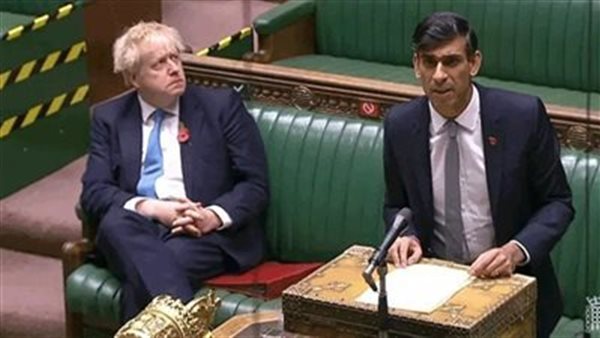 ريشي سوناك وجونسون