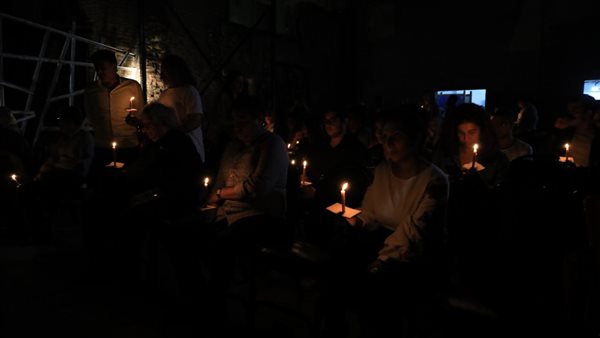 إحياء ذكرى حريق مسرح