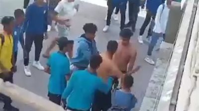 بعد إصابة 9 طلاب.. القبض على المتهم بالاعتداء على زميله بـ كاتر في مشاجرة طلاب الجلاء بطنطا