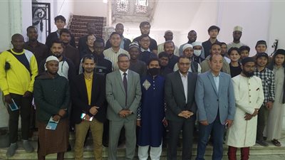 انطلاق الفوج الثاني عشر للطلاب الوافدين بمعسكر أبي بكر الصديق بالإسكندرية | صور