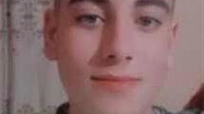 بتر يد طالب بعد اصطدامه بعمود أثناء ركوب القطار بالدقهلية