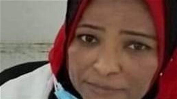 كبيرة تمريض معهد