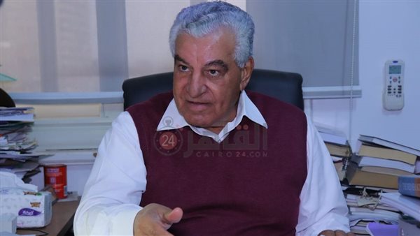 الدكتور زاهي حواس