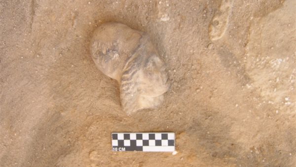  نفق صخري بمنطقة