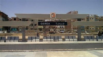 ضبط عاطل أثناء قيامه بسرقة أسلاك كهربائية من محطة سكة حديد جرجا بسوهاج