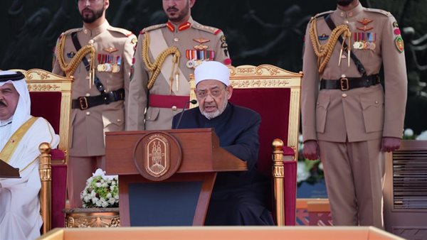 الدكتور أحمد الطيب