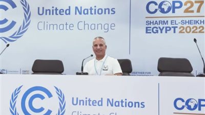 أحمد موسى يستعرض قاعات قمة مؤتمر المناخ بشرم الشيخ