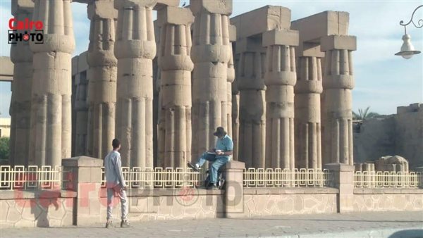 فيليب سائح فرنسي