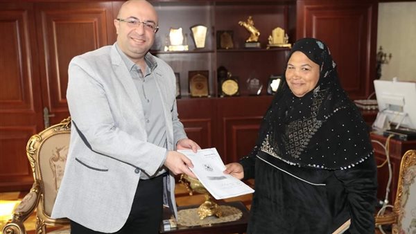 محافظ بني سويف والحاجة