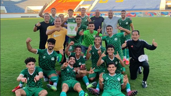 فريق النادي المصري