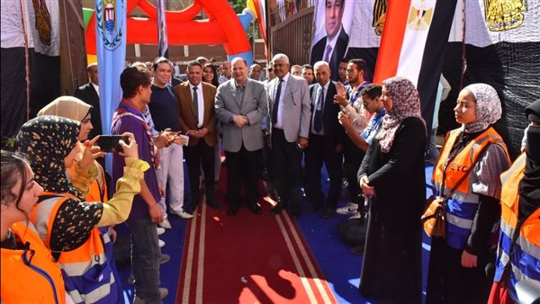 محافظ أسيوط يتفقد