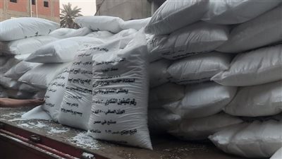 ضبط 8 أطنان أسمدة و 58 ألف عبوة عصير مجهولة المصدر بالغربية 