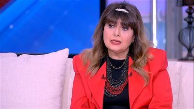 الراقصة هندية: أيمن السويدي أتجوز بعدي ذكرى وحنان ترك.. وما أستبعدش انتحاره لأن الأنا عنده عالية