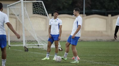 البنك الأهلي يواصل تدريباته استعدادًا لعودة الدوري الممتاز