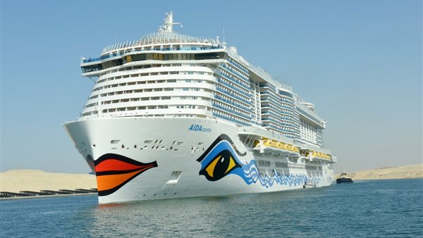  عبور قناة السويس