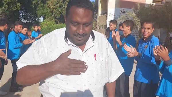 ممر شرفى لمدير مدرسة