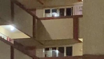 هحزّنك على بنتك.. سيدة تختطف ابنة طليقها من أمام مدرسة بالمرج والأمن يضبطها| فيديو 