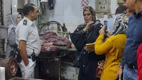 لحوم مجمدة بجزارة