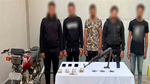 المتهمين والمضبوطات