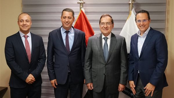 وزير البترول