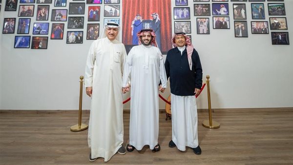 تركي آل الشيخ والفنان