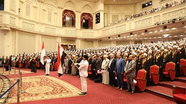  حفل تخرج طلاب إندونيسيا