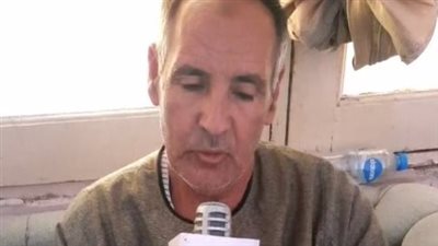 صلى الظهر ودخل غرفة العمليات.. أسرة محامي المنيا ضحية الخطأ الطبي تروى تفاصيل وفاته | بث مباشر 