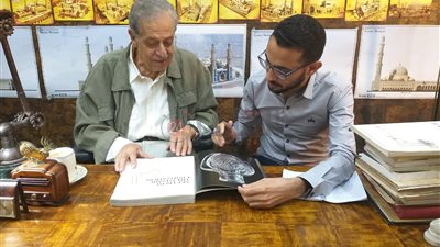 بعد تسليمه 125 قطعة للآثار.. هل يمتلك المواطن المصري قطعا أثرية أخرى؟