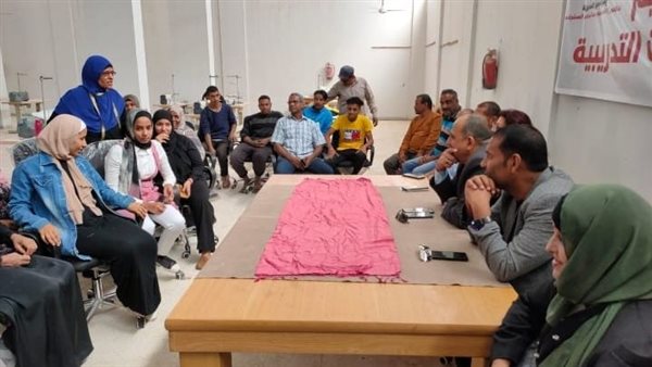 القوى العاملة بالأقصر