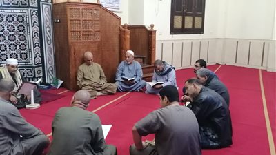 أهل القرآن يدعون لـ مصر فجر اليوم.. مجالس إقراء كبار القراء تواصل رسالتها بـ 6 محافظات 