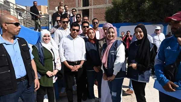 وزير الشباب والرياضة