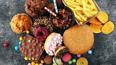أبرزها الحلويات.. 5 أطعمة يجب أن يتجنبها مرضى الكوليسترول