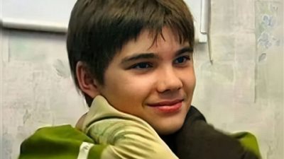 طفل روسي يدعي أنه أُرسل من المريخ لإنقاذ الأرض من حرب نووية