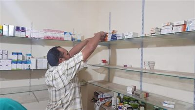 6 آلاف عبوة.. ضبط سيارة محملة بأدوية مغشوشة ومنتهية الصلاحية قبل توزيعها على الصيدليات بسوهاج | صور