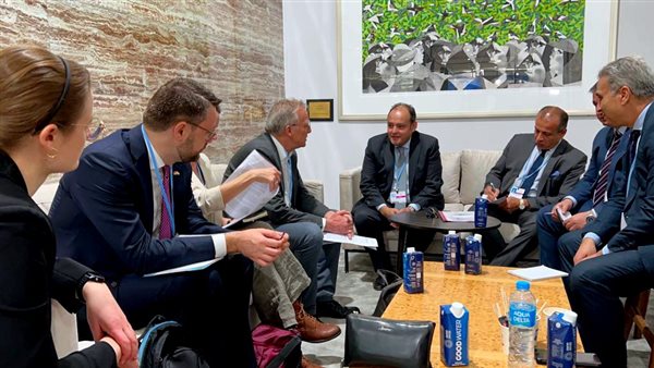 أحمد سمير وزير الصناعة