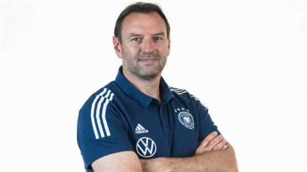 ينز نوفوتني 