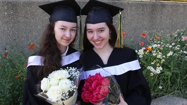 الشقيقتان إيزابيل