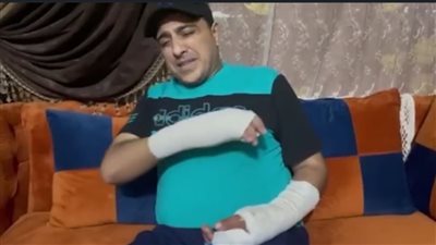 محمد ضحية واقعة الساطور بدمياط: المتهم قطع لي ودني وكان هيدبحني | بث مباشر