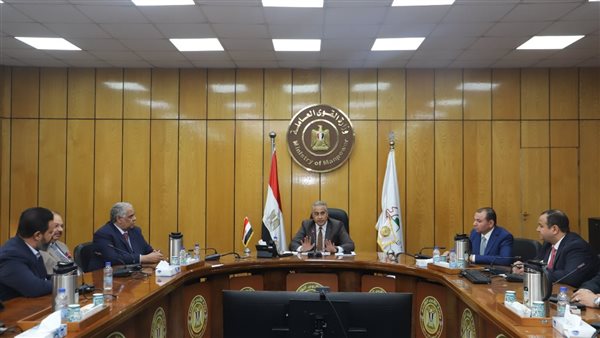 جانب من اجتماع القوى