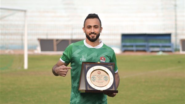 أحمد الشيخ لاعب غزل