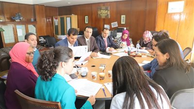 القوى العاملة: تعاون دولي لتنفيذ خطة إعلامية للتوعية بمخاطر الهجرة غير الشرعية