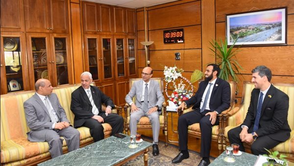 رئيس جامعة أسيوط