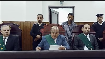 جنايات المنيا تحيل أوراق متهمين بقتل مزارع بدافع الثأر إلى المفتي 