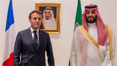 ولي العهد السعودي يلتقي رئيسي فرنسا وإندونيسيا على هامش قمة منتدى التعاون الاقتصادي │ صور 