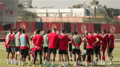 مران الأهلي.. محاضر لـ كولر وفقرة ترفيهية للاعبين