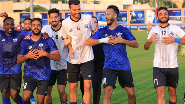 فريق القناة