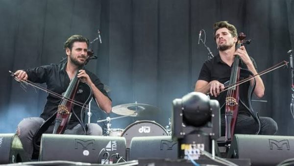 الفرقة العالمية 2CELLOS